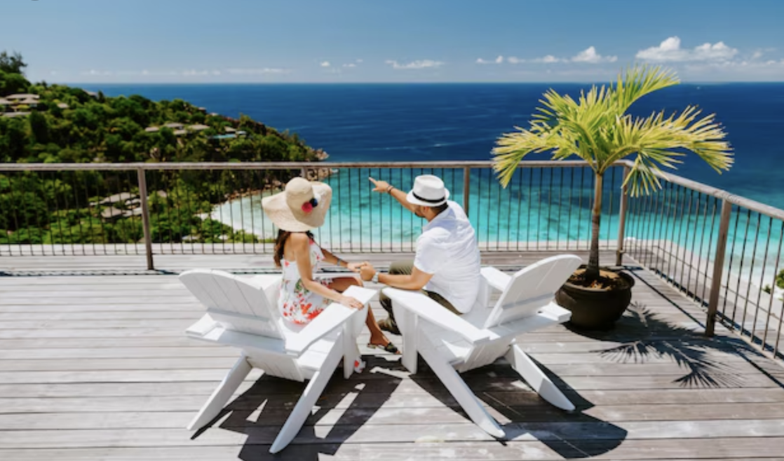 Luxury Honeymoon Resorts That Define Romance and Exclusive Escapes