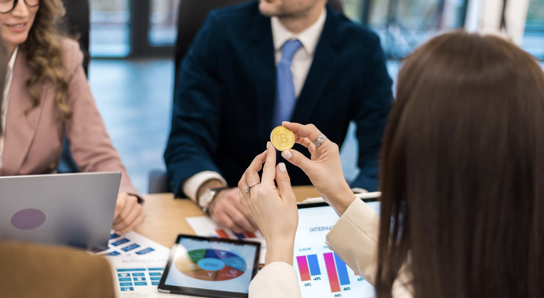 Magnetic Market Moves How to Attract More Customers and Multiply Growth