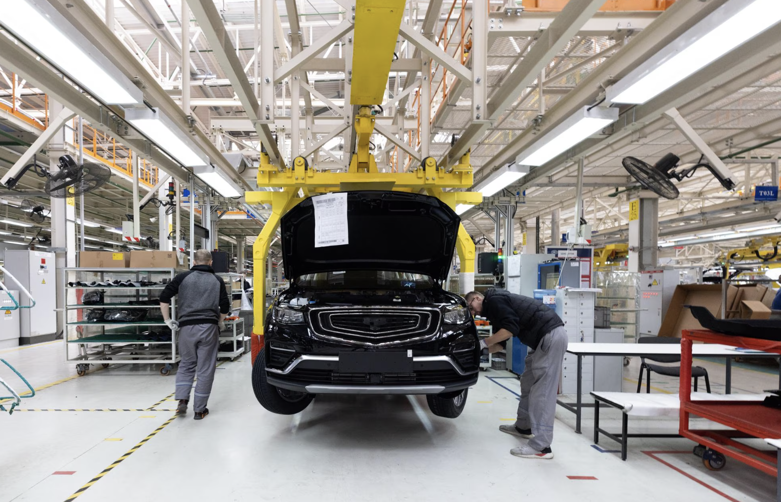 Advanced Frame Alignment Systems Elevate Modern Auto Body Repair Standards